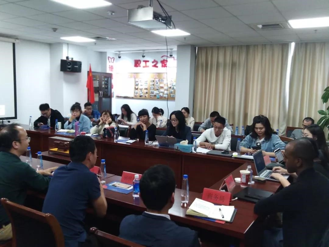 卓信參加北美輕品牌獨立站和網(wǎng)紅營(yíng)銷(xiāo)私董會(huì )，深化企業(yè)合作交流