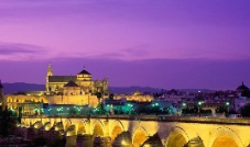 投資房產(chǎn)穩賺不賠，股東成功購置西班牙房產(chǎn)