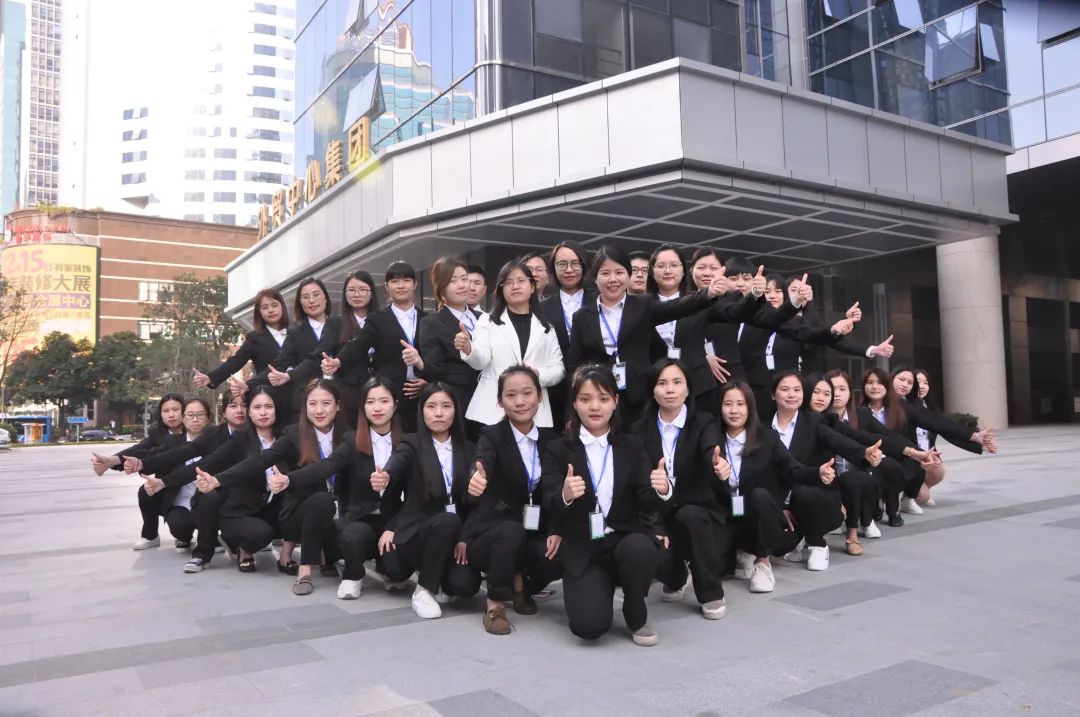 馬來(lái)西亞華僑銀行高層到訪(fǎng)卓信企業(yè)，帶來(lái)開(kāi)戶(hù)新資訊!